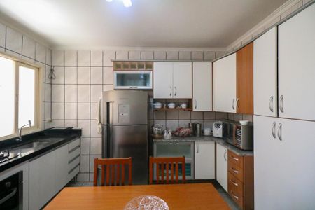 Apartamento à venda com 83m², 2 quartos e 2 vagas Apartamento à venda com 83m², 2 quartos e 2 vagasCozinha