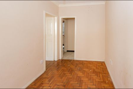 Sala de casa à venda com 3 quartos, 105m² em Bonfim, Belo Horizonte