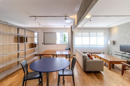 Sala de kitnet/studio para alugar com 1 quarto, 78m² em Santa Cecilia, São Paulo