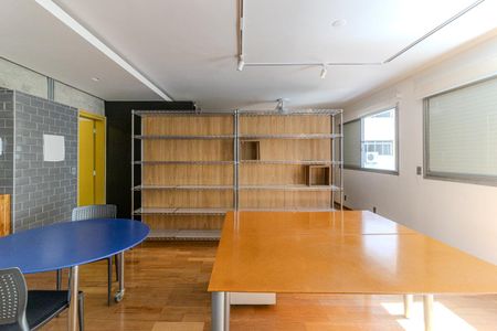 Studio para alugar com 78m², 1 quarto e 1 vaga Studio para alugar com 78m², 1 quarto e 1 vagaSala