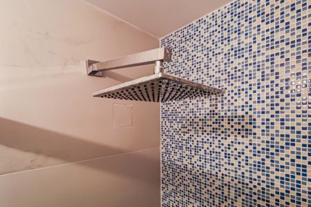 Apartamento à venda com 77m², 2 quartos e 2 vagas Apartamento à venda com 77m², 2 quartos e 2 vagasBanheiro social