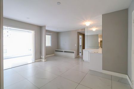 Sala de apartamento à venda com 2 quartos, 77m² em Jardim Arpoador, São Paulo