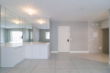 Apartamento à venda com 77m², 2 quartos e 2 vagas Apartamento à venda com 77m², 2 quartos e 2 vagasSala