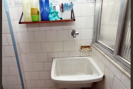 Apartamento para alugar com 70m², 2 quartos e sem vagaÁrea de Serviço