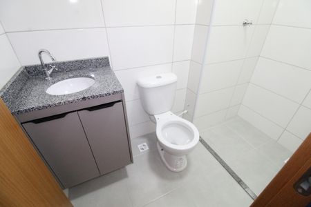 Apartamento para alugar com 110m², 2 quartos e 2 vagasBanheiro