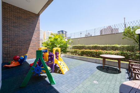Apartamento à venda com 60m², 2 quartos e 2 vagasPlayground