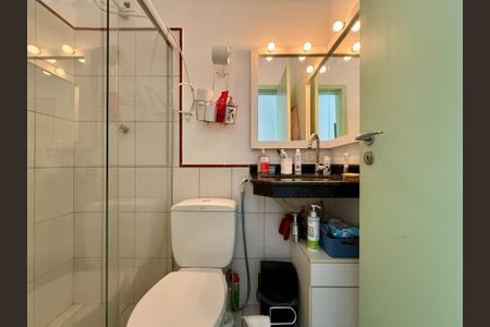 Casa à venda com 148m², 3 quartos e 2 vagas Casa à venda com 148m², 3 quartos e 2 vagasBanheiro Social