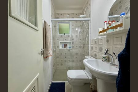 Casa à venda com 148m², 3 quartos e 2 vagas Casa à venda com 148m², 3 quartos e 2 vagasBanheiro Suíte 2