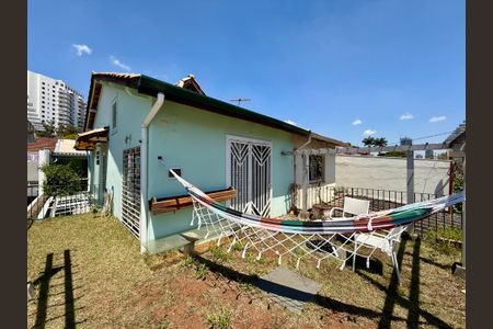 Casa à venda com 148m², 3 quartos e 2 vagas Casa à venda com 148m², 3 quartos e 2 vagasVaranda Quarto 3