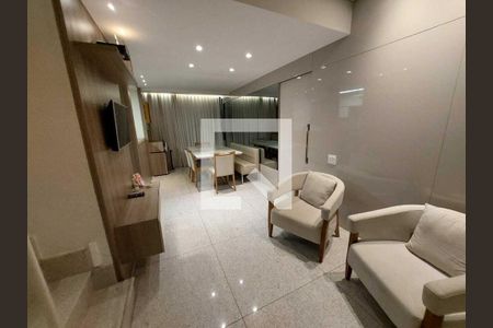 Apartamento à venda com 139m², 3 quartos e 2 vagas Apartamento à venda com 139m², 3 quartos e 2 vagasSala