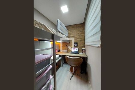 Apartamento à venda com 139m², 3 quartos e 2 vagas Apartamento à venda com 139m², 3 quartos e 2 vagasQuarto