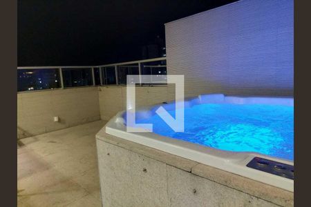 Apartamento à venda com 139m², 3 quartos e 2 vagas Apartamento à venda com 139m², 3 quartos e 2 vagasVaranda