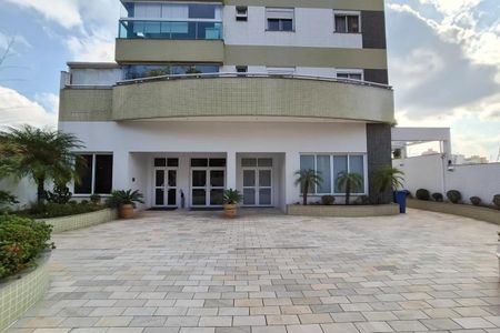 Apartamento à venda com 190m², 3 quartos e 3 vagas Apartamento à venda com 190m², 3 quartos e 3 vagasÁrea comum