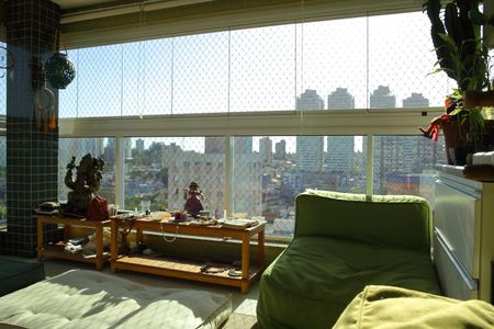 Apartamento à venda com 190m², 3 quartos e 3 vagasSala- Varanda 