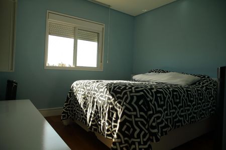 Apartamento à venda com 190m², 3 quartos e 3 vagasSuíte  1 