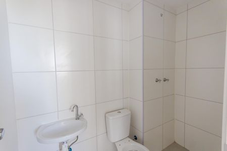 Banheiro  de apartamento à venda com 2 quartos, 38m² em Jardim, Santo André