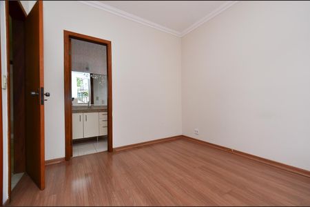Apartamento à venda com 90m², 3 quartos e 1 vagaSuite