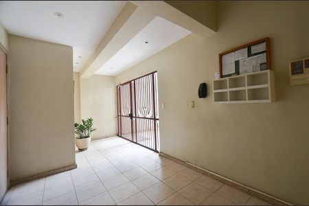 Apartamento à venda com 90m², 3 quartos e 1 vagaHall de entrada