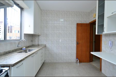 Apartamento à venda com 90m², 3 quartos e 1 vagaCozinha