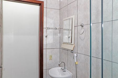 Banheiro Social de apartamento para alugar com 2 quartos, 60m² em Residencial Vida Nova, Vinhedo