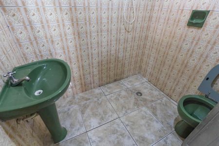 Casa para alugar com 90m², 3 quartos e sem vaga Casa para alugar com 90m², 3 quartos e sem vagaBanheiro Social