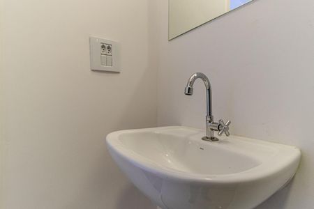 Apartamento para alugar com 46m², 1 quarto e sem vaga Apartamento para alugar com 46m², 1 quarto e sem vagaBanheiro