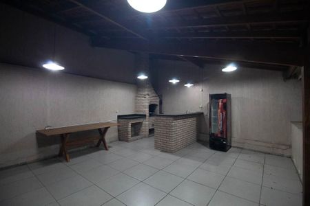 Apartamento à venda com 208m², 4 quartos e 2 vagas Apartamento à venda com 208m², 4 quartos e 2 vagasÁrea comum - Churrasqueira