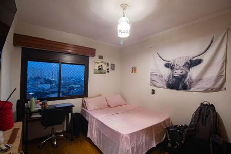 Apartamento à venda com 208m², 4 quartos e 2 vagas Apartamento à venda com 208m², 4 quartos e 2 vagasQuarto 4