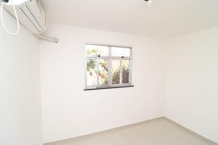 Quarto 1 de apartamento para alugar com 2 quartos, 70m² em Ilha do Governador, Rio de Janeiro