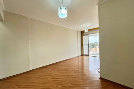 Sala de apartamento à venda com 3 quartos, 70m² em Vila Campestre, São Paulo