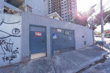 Apartamento à venda com 60m², 2 quartos e 1 vaga Apartamento à venda com 60m², 2 quartos e 1 vagaFachada