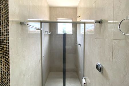 Apartamento à venda com 99m², 4 quartos e 1 vagaBanheiro