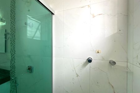 Apartamento à venda com 99m², 4 quartos e 1 vagaBanheiro da Suíte 1