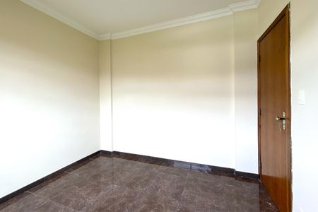 Apartamento à venda com 99m², 4 quartos e 1 vagaQuarto 2