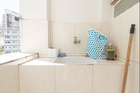 Apartamento à venda com 53m², 1 quarto e sem vaga Apartamento à venda com 53m², 1 quarto e sem vagaÁrea de Serviço