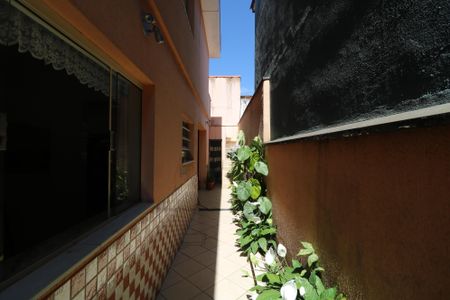 Casa à venda com 148m², 3 quartos e 2 vagasCorredor