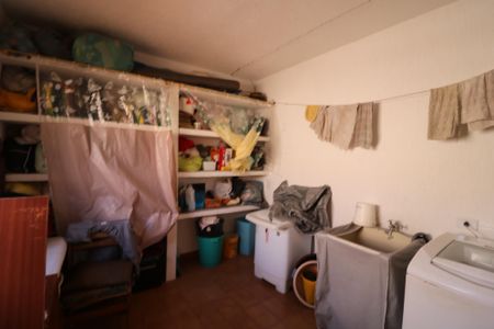 Casa à venda com 148m², 3 quartos e 2 vagasÁrea de Serviço