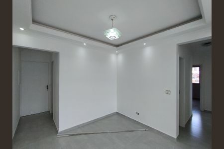 Sala de apartamento para alugar com 3 quartos, 67m² em Jardim Maria Estela, São Paulo