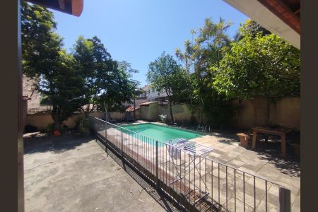 Casa à venda com 144m², 3 quartos e 7 vagas