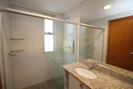 Apartamento à venda com 106m², 3 quartos e 2 vagas Apartamento à venda com 106m², 3 quartos e 2 vagasBanho Suíte