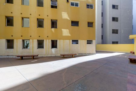 Apartamento para alugar com 68m², 1 quarto e sem vagaÁrea comum - Solarium