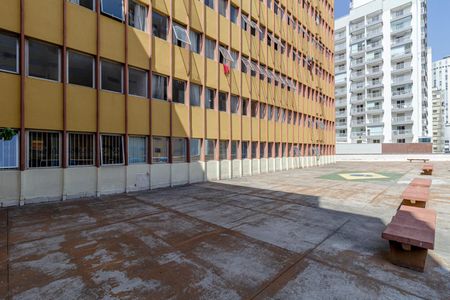 Apartamento para alugar com 68m², 1 quarto e sem vagaÁrea comum - Solarium