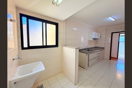 Apartamento à venda com 98m², 3 quartos e 2 vagasÁrea de Serviço