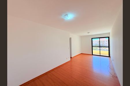 Sala de apartamento para alugar com 3 quartos, 98m² em Torres de São José, Jundiaí