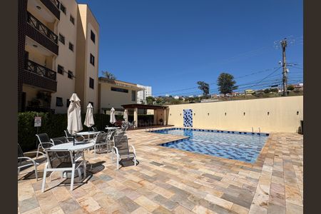 Apartamento à venda com 98m², 3 quartos e 2 vagasÁrea comum - Piscina