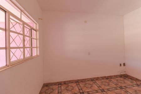 Sala de casa para alugar com 3 quartos, 125m² em Jardim das Palmeiras, Várzea Paulista