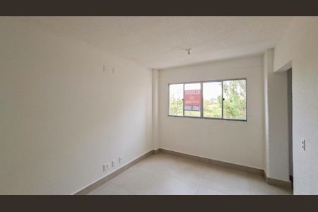 Sala de apartamento para alugar com 2 quartos, 48m² em Granja de Freitas, Belo Horizonte