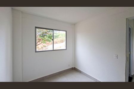 Quarto de apartamento para alugar com 2 quartos, 48m² em Granja de Freitas, Belo Horizonte