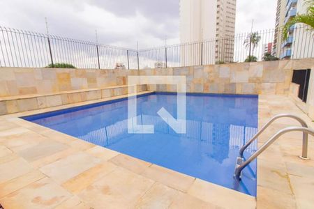 Apartamento à venda com 70m², 2 quartos e 1 vaga Apartamento à venda com 70m², 2 quartos e 1 vagaPiscina