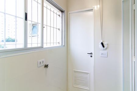 Apartamento à venda com 70m², 2 quartos e 1 vaga Apartamento à venda com 70m², 2 quartos e 1 vagaÁrea de Serviço